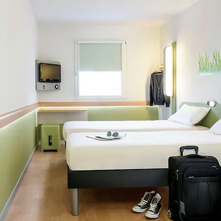 Ibis Budget Saint-Maurice 2*