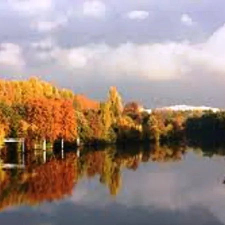 Hotel Ibis Budget Saint-maurice 2*