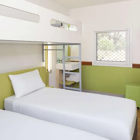 Hotel Ibis Budget Saint-maurice