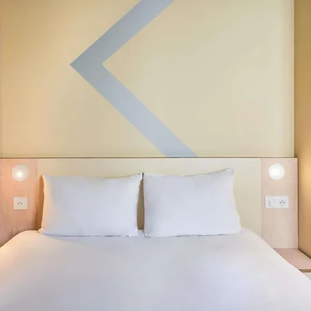 Hotel Ibis Budget Saint-Maurice 2*