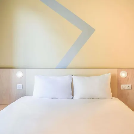 Ibis Budget Saint-maurice Hotel