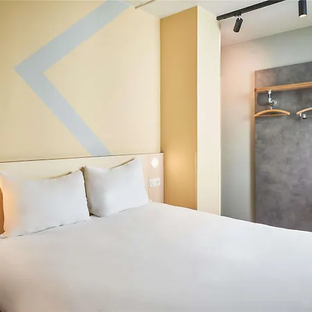 Ibis Budget Saint-maurice 2*