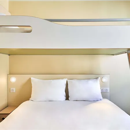 Hotel Ibis Budget Saint-maurice 2*