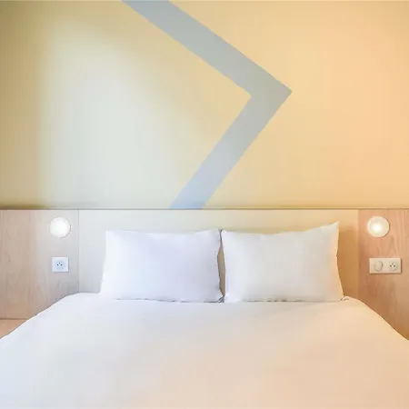 Ibis Budget Saint-maurice Hotel