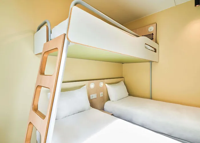 Hotel Ibis Budget Saint-maurice 2*