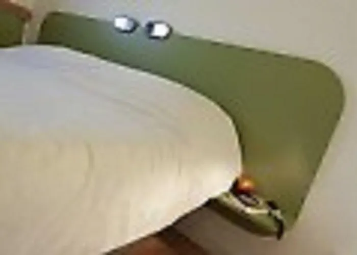 Hotel Ibis Budget Saint-maurice 2*